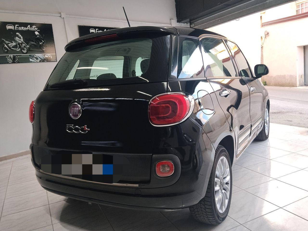 Fiat 500L 2014 — photo 11
