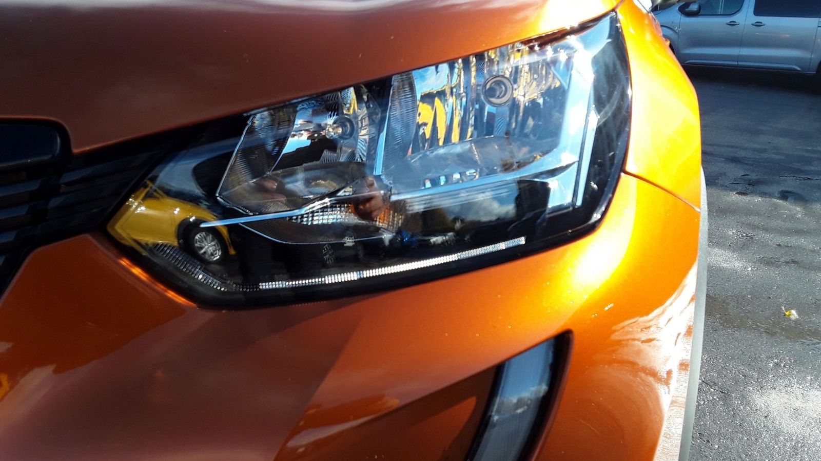 Peugeot 2008 1.2 PureTech 100 Active Pack PDC Kamera imagem 3
