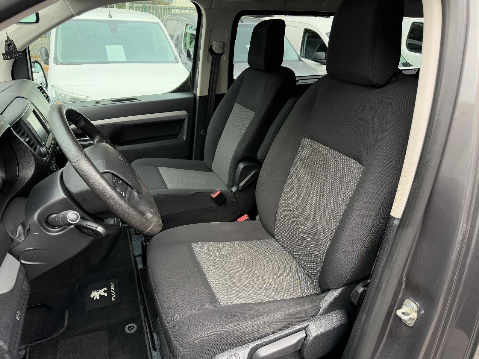 PEUGEOT TRAVELLER BUSINESS L2 /8 PLACES / PREMIERE MAIN  / / ATTELAGE | 150 ch | BVM