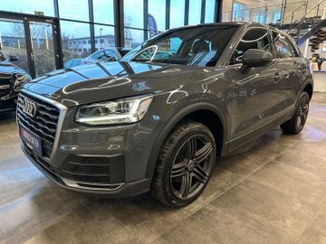 Audi Q2 quattro basis *2. Hand*Klima*SHZ*LED*AHK*MMI*