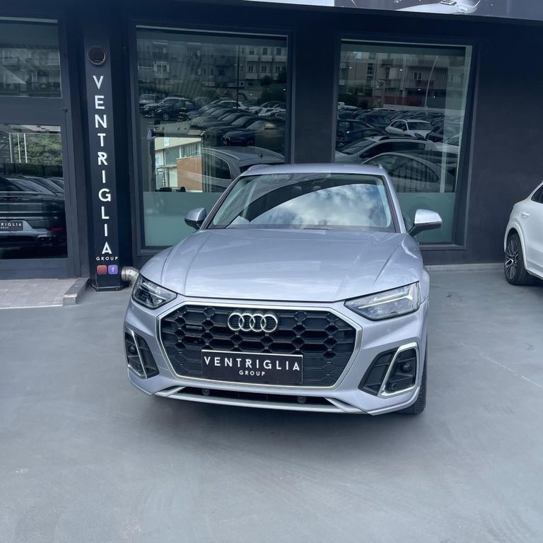 Image of Audi Q5