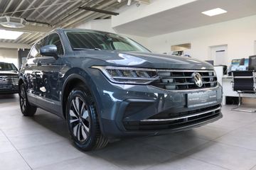 Volkswagen Tiguan - 2