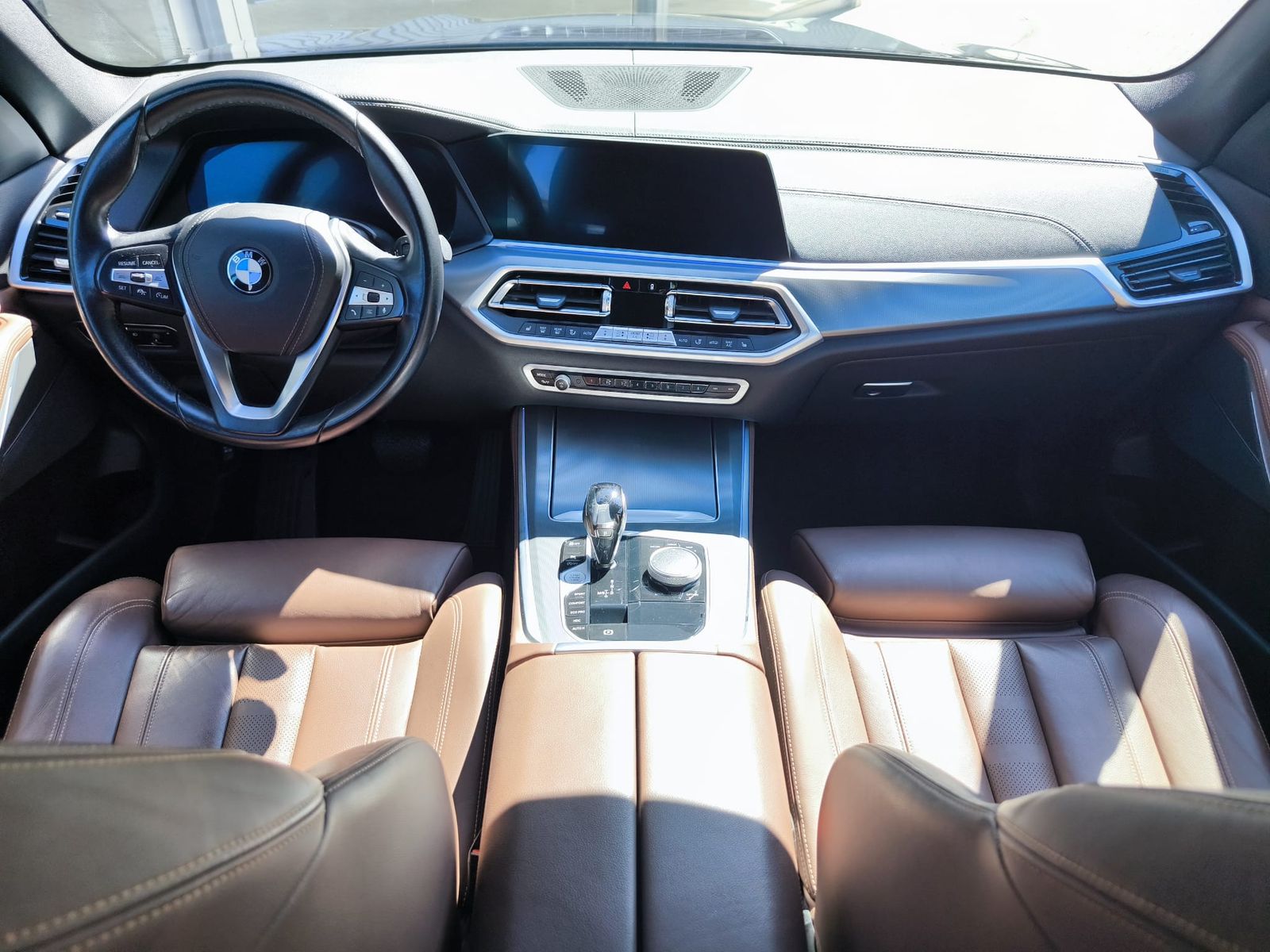 Fahrzeugabbildung BMW X5 xDri x Line SHADOW+PROF+LED+SHZ+KAM+ACC+AHK+M