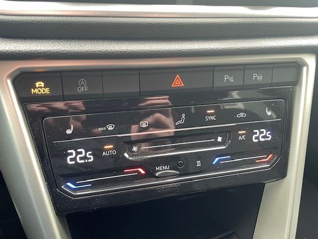 T-Roc 1.5 TSI Move StandHZG Navi digitales Cockp