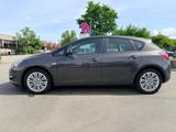 Opel Astra J Lim. 5-trg. Active - gebrauchte Opel Astra aus dem Jahr 2013