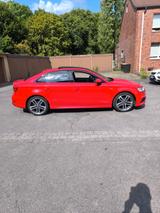 Audi A3 Limousine 35 TFSI S line Aut.  - Audi A3: Rot, Leder