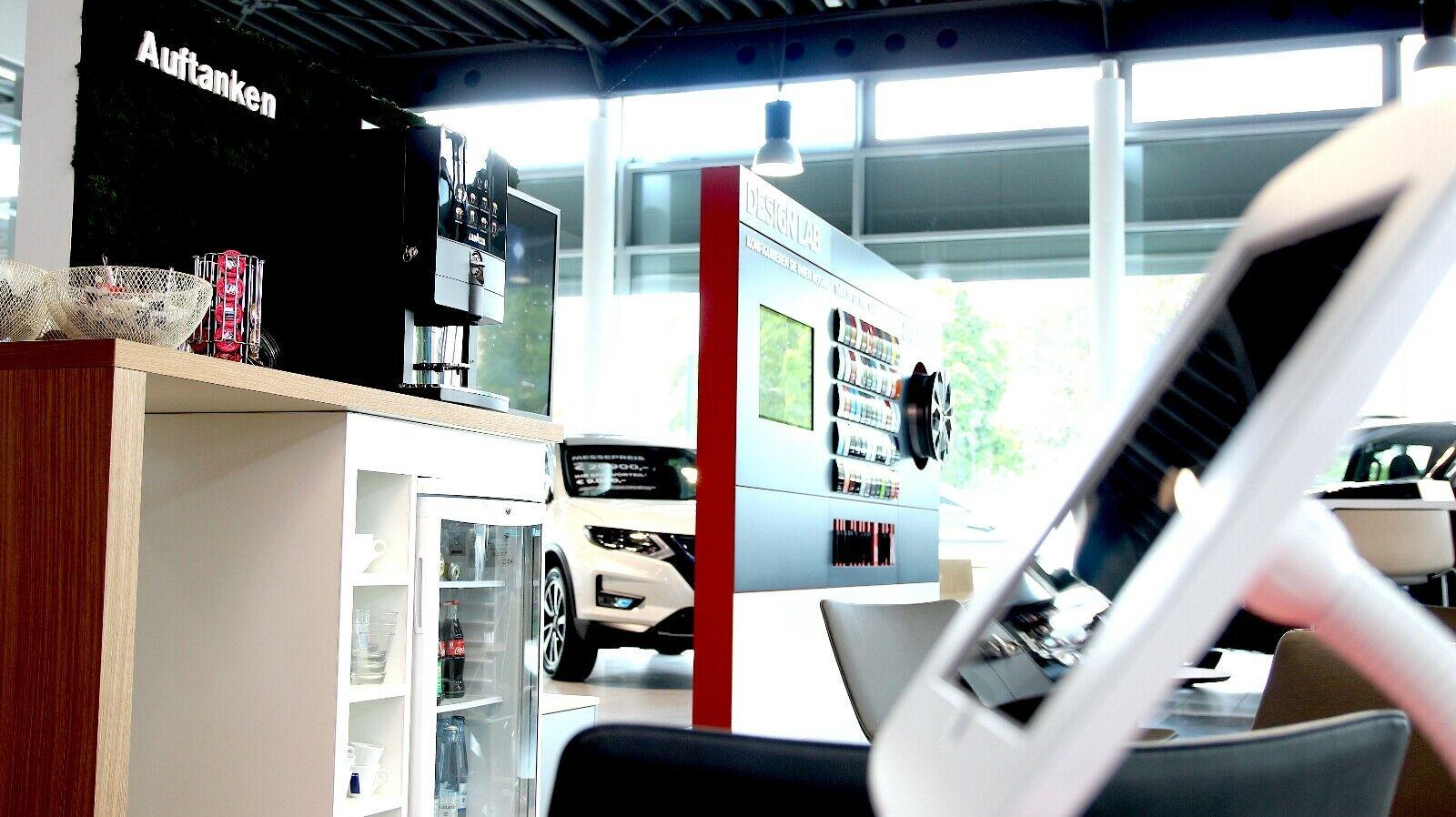 showroom-image-main