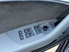 Fahrzeugabbildung Audi A6 Avant 50 TDI quattro S-Line AHK LED ACC Leder