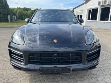 Porsche Cayenne - 2