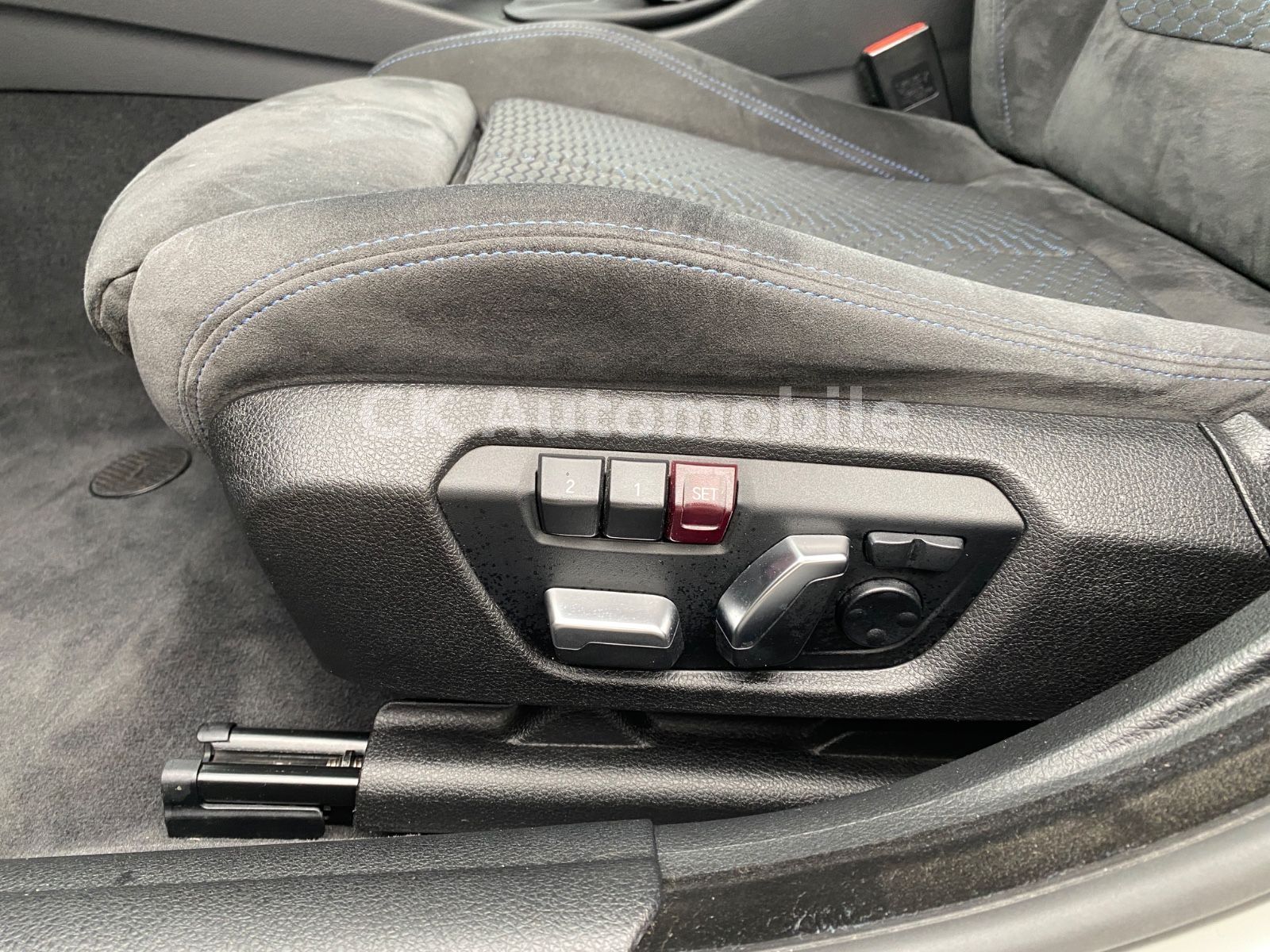 Fahrzeugabbildung BMW 430d xDrive Gran Coupe M-Sport/Navi/Head-Up/LED