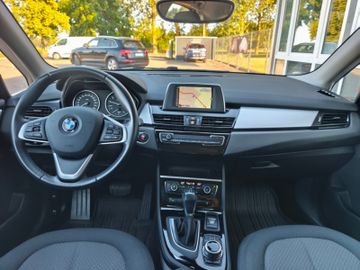 BMW 218 Active Tourer 218 i*Autom*LED*Navi*SHZ*PDC*