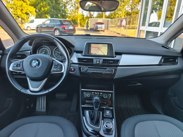BMW 218 Active Tourer 218 i*Autom*LED*Navi*SHZ*PDC*