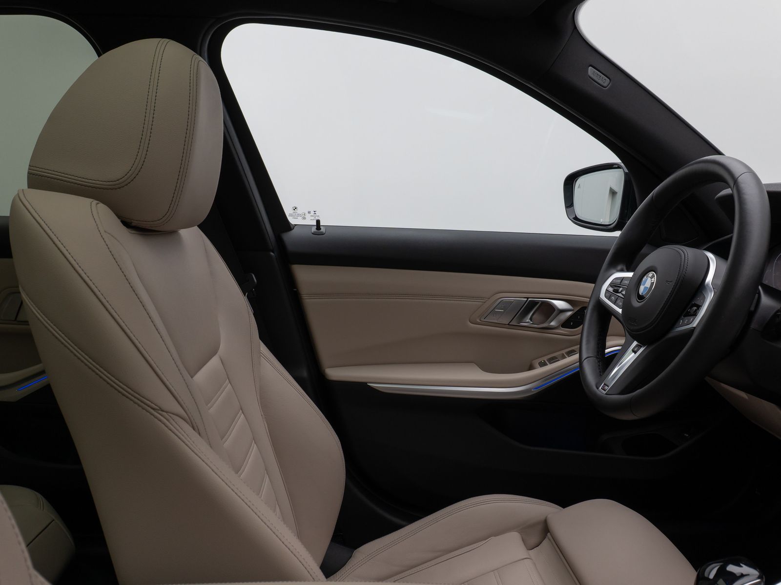 Fahrzeugabbildung BMW 320d M Sport Panorama Laser Kamera HUD DAB HiFi