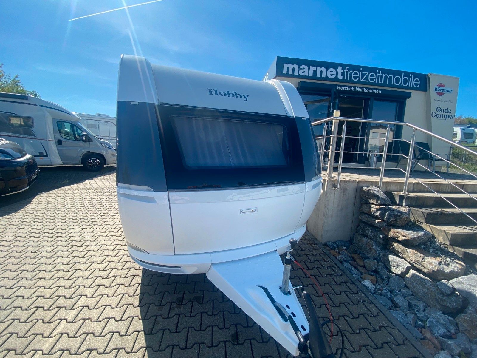 Fahrzeugabbildung Hobby De Luxe 460 LU *1.500Kg*Einzelbetten*Tageszul.