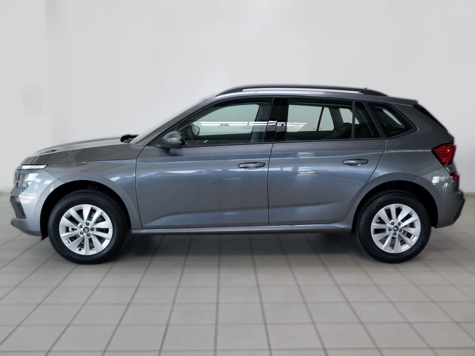 Fahrzeugabbildung SKODA Kamiq Essence 1.0 TSI DSG | LED PDC GRA App