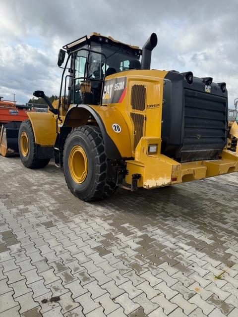 CAT 950M
