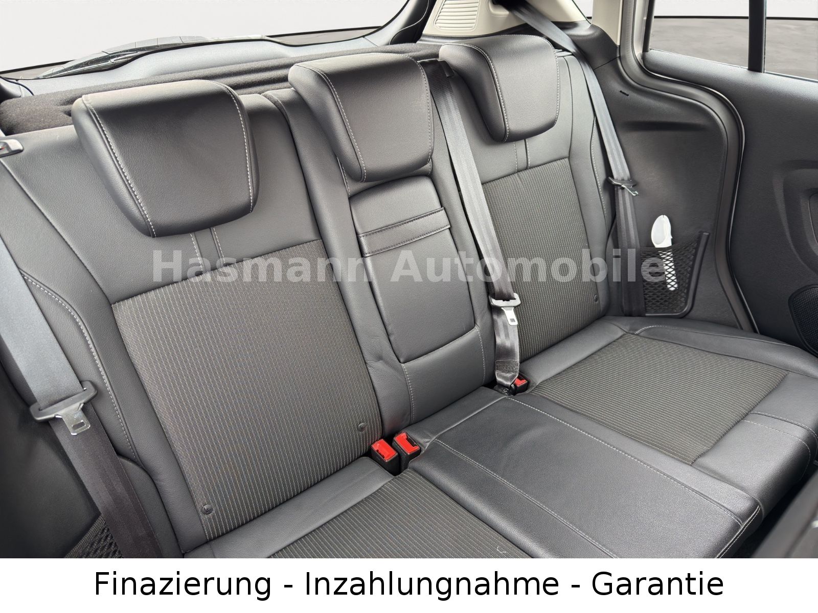 B-Max B-MAX Titanium*NUR 36.100-KM*KLIMA*SCHECKH