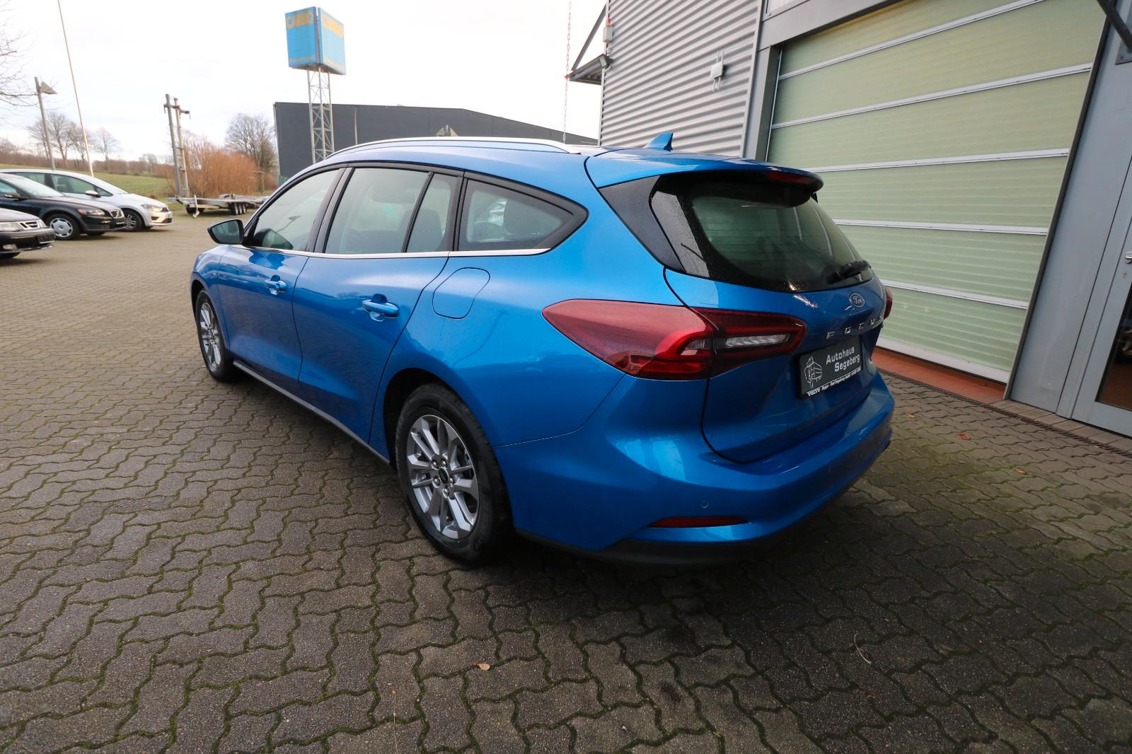 Ford Focus Turnier Titanium DSG LED Mild-Hybrid
