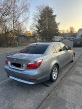 BMW E60 , 520i - BMW 520 aus 2003: 520i
