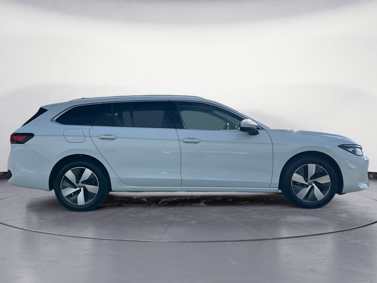 Volkswagen Passat Variant - Bild 17