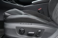 Fahrzeugabbildung Skoda Superb Combi Style 2.0 TDI DSG *AHK*NAVI*LED*