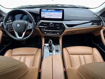 BMW 530 - 12