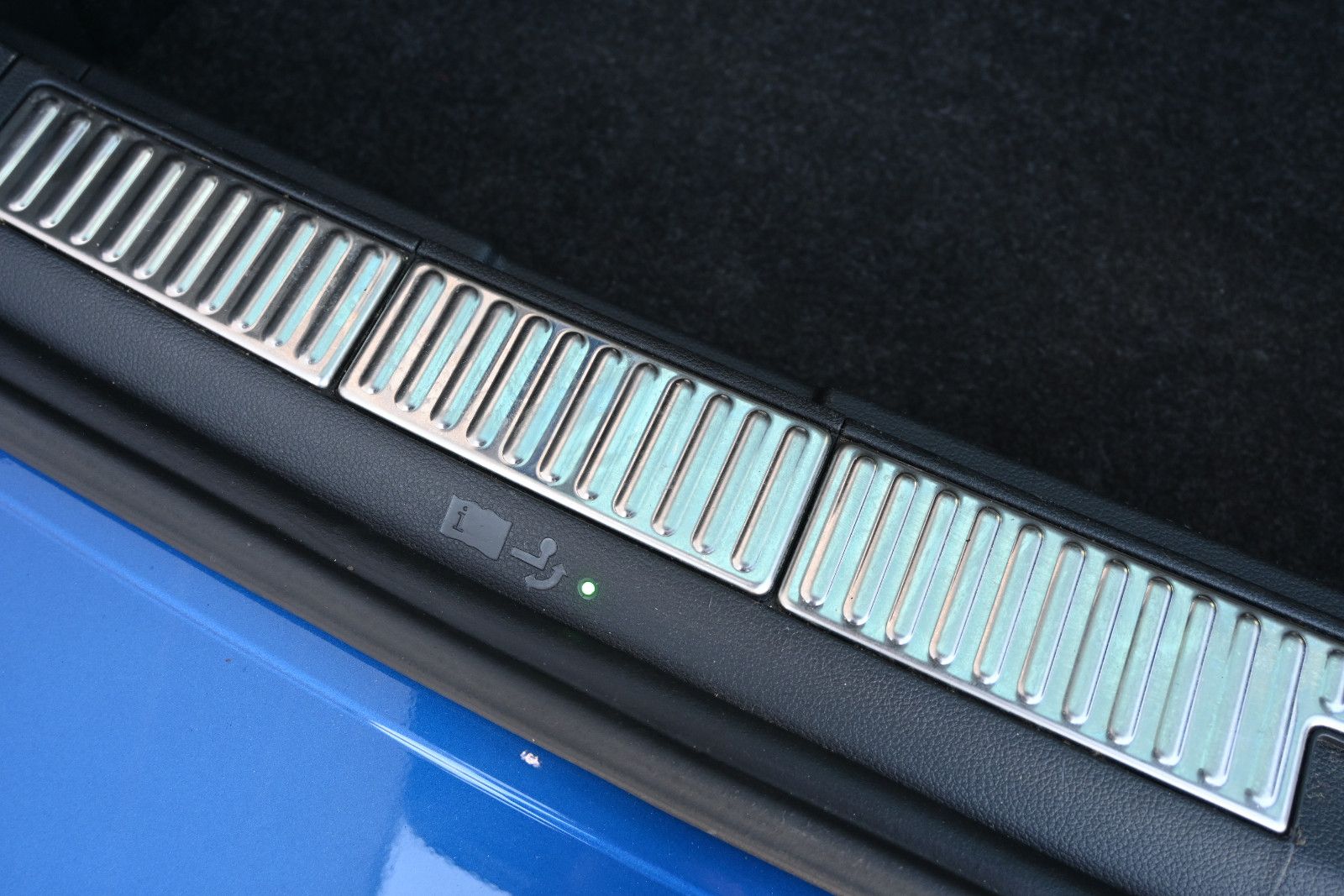Fahrzeugabbildung SKODA Superb 1.5 TSI ACT DSG STYLE COMBI °ACC°AHK°