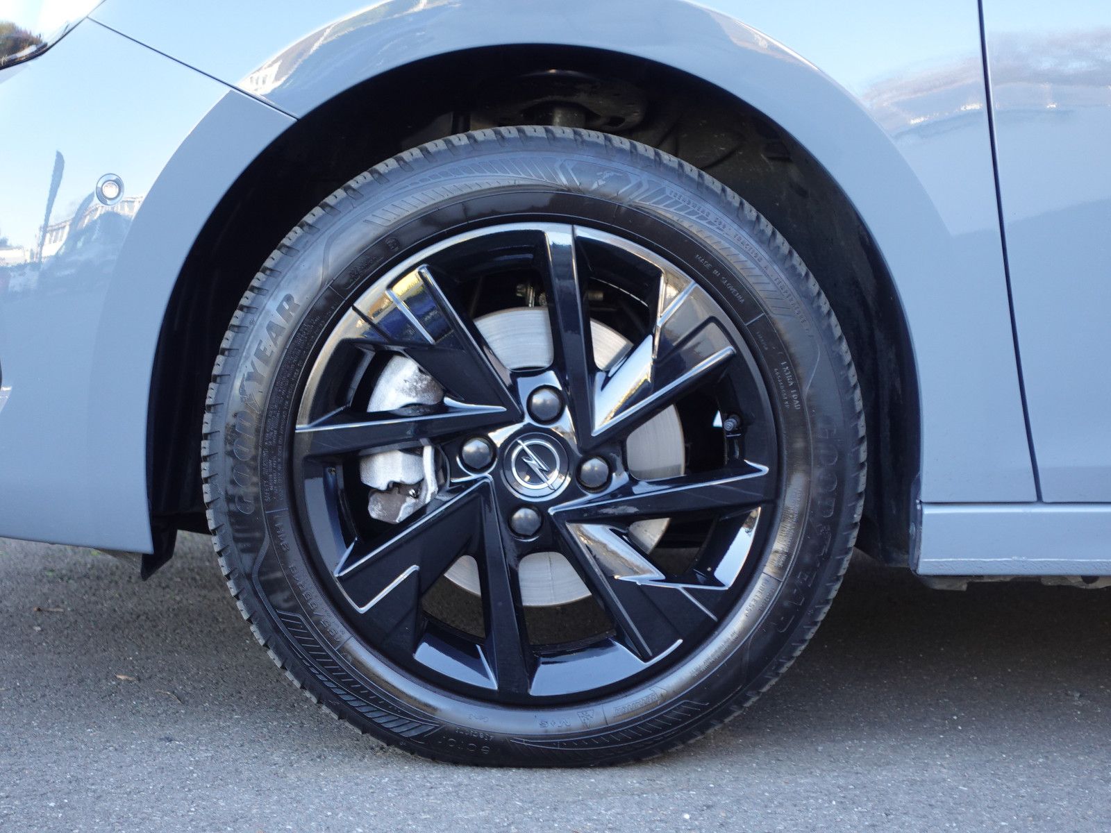 Fahrzeugabbildung Opel Corsa 1.2Turbo GS Allwetter,SHZ,LED,Kamera,PDC