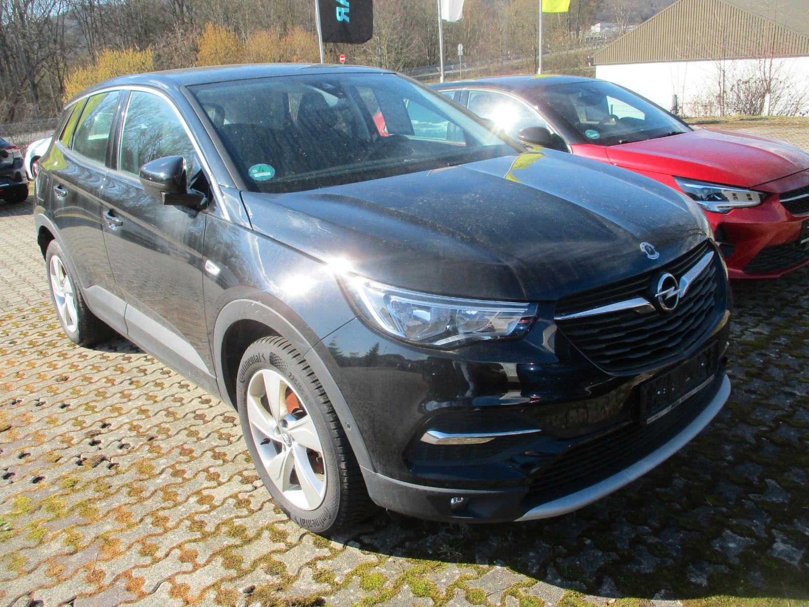 Opel Grandland (X)