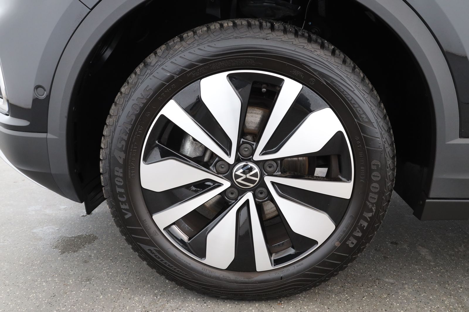 Volkswagen T-Roc - Bild 8