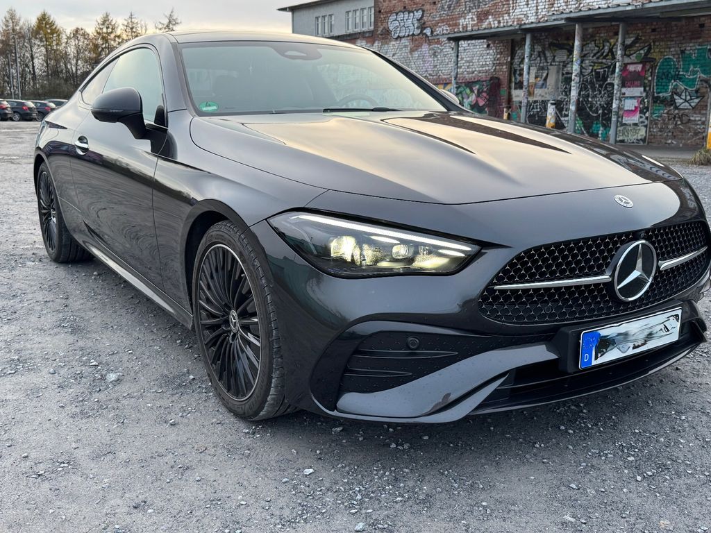 Mercedes-Benz CLE 200