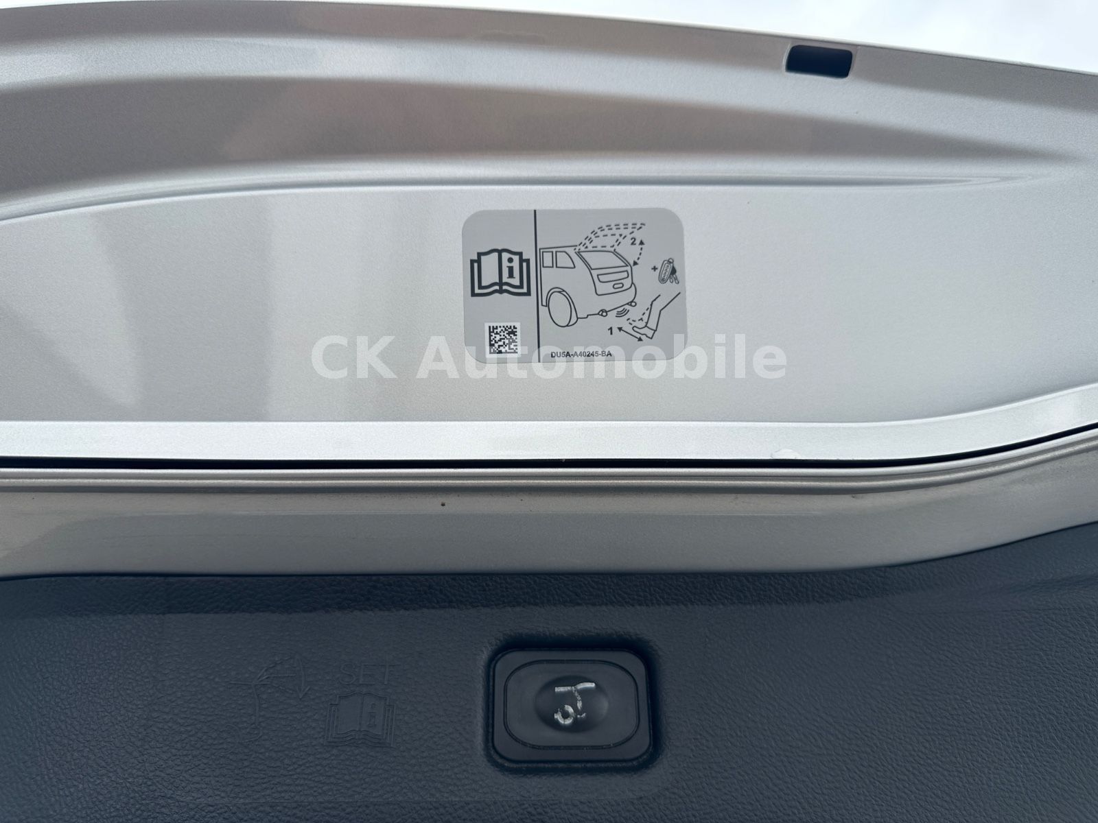 Fahrzeugabbildung Ford S-MAX Titanium 2.0TDCi Autom./Navi/LED/Kam./AHK