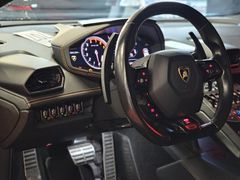 Fahrzeugabbildung Lamborghini Huracán LP610-4 Spyder ( CAMERA/ LIFT/ ARANCIO