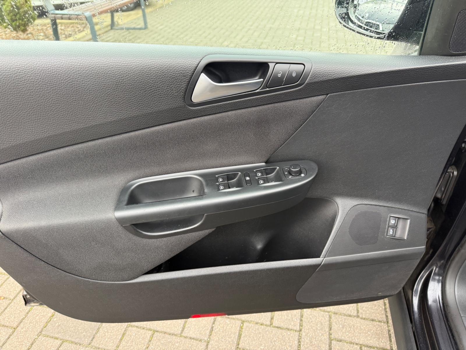 Volkswagen Passat 2008 — photo 11