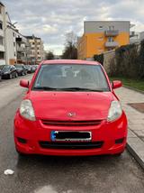 Daihatsu Sirion 1.0 CooLine/1 te Hand/8 Fach bereift  - Daihatsu Sirion von privat