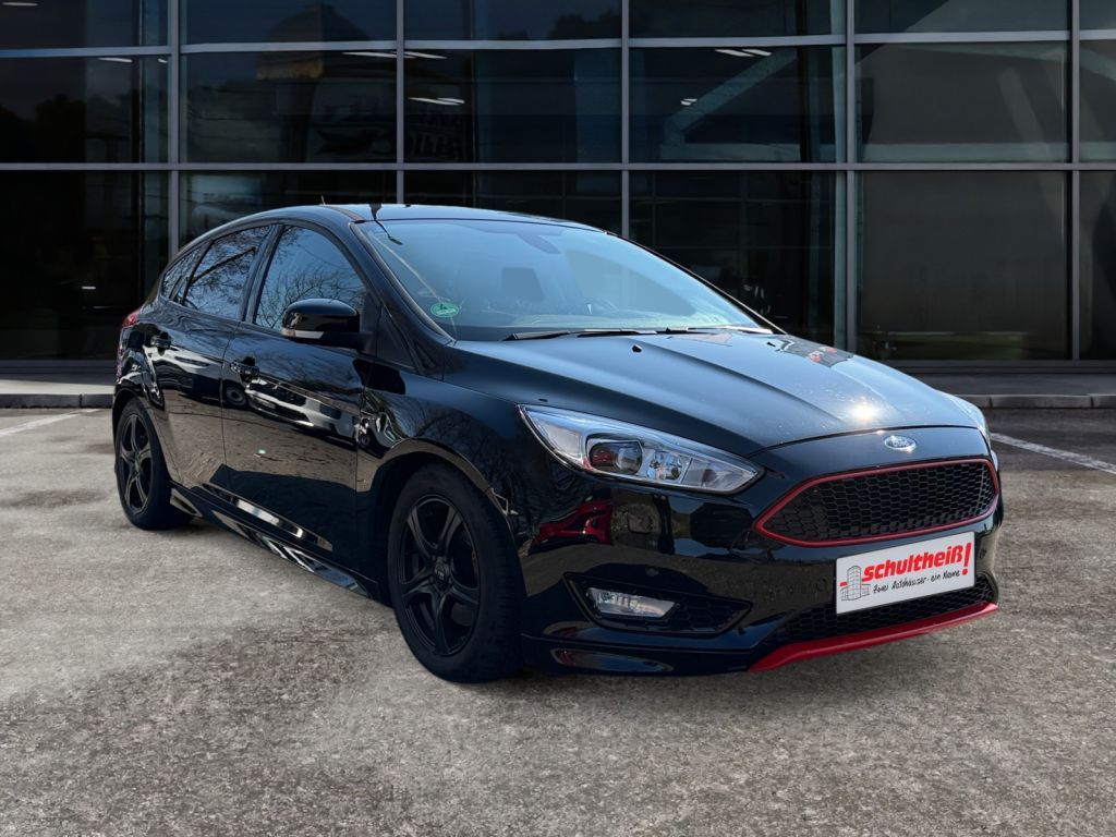 Fahrzeugabbildung Ford Focus 1.5 EcoBoost Start-Stopp-System Sport
