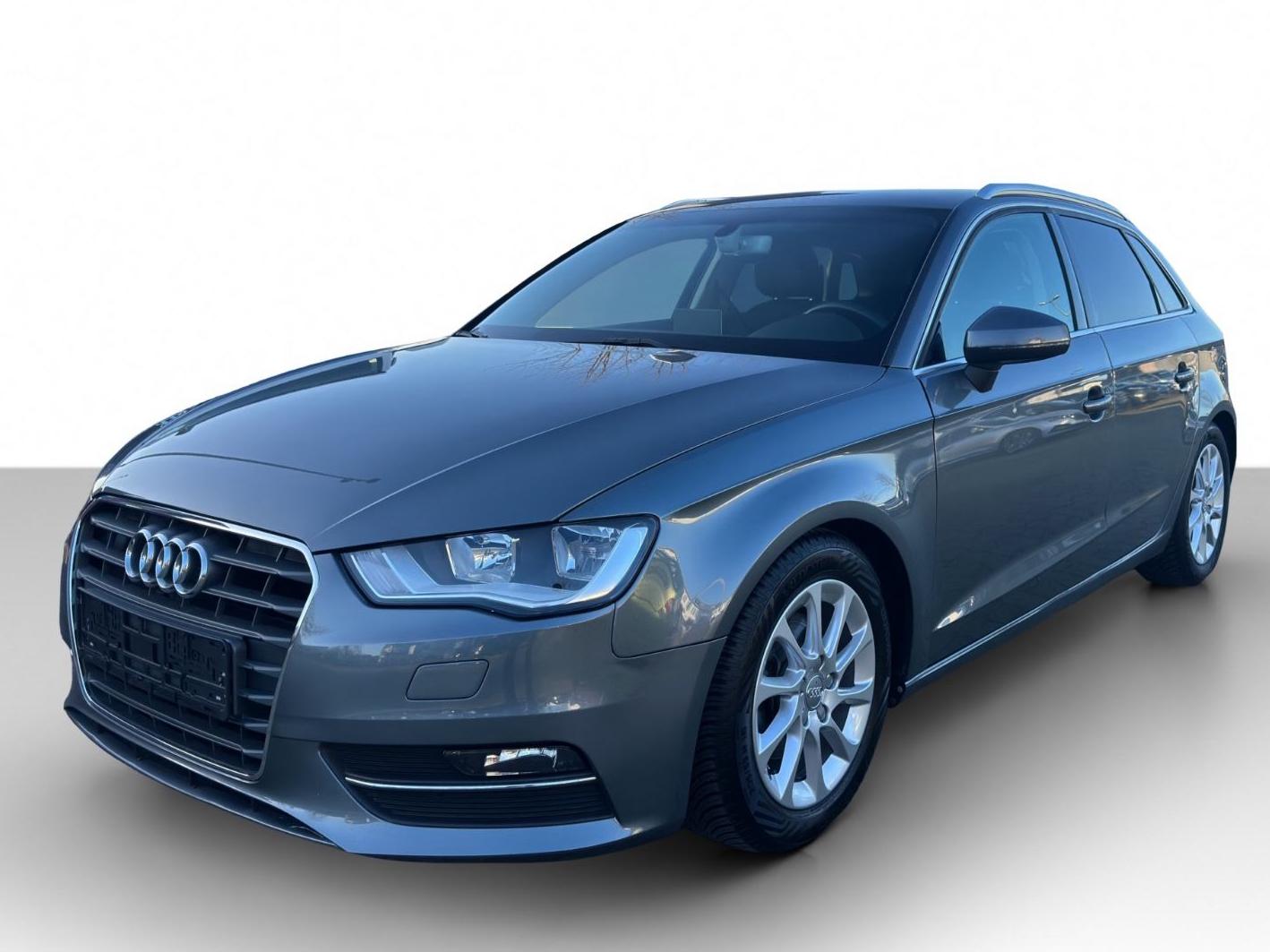 Audi A3 Sportback NAVI Sitzheizung Tüv +Service Neu