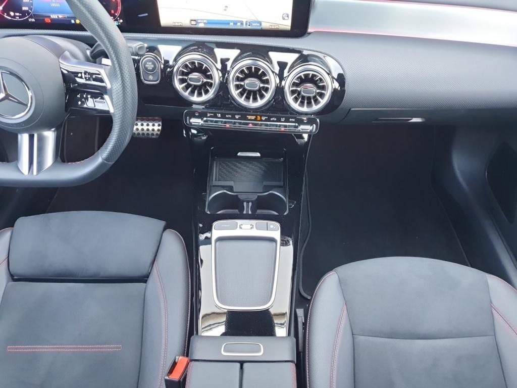 Fahrzeugabbildung Mercedes-Benz CLA 200 d Shooting Brake AMG Line*el. Heckklappe