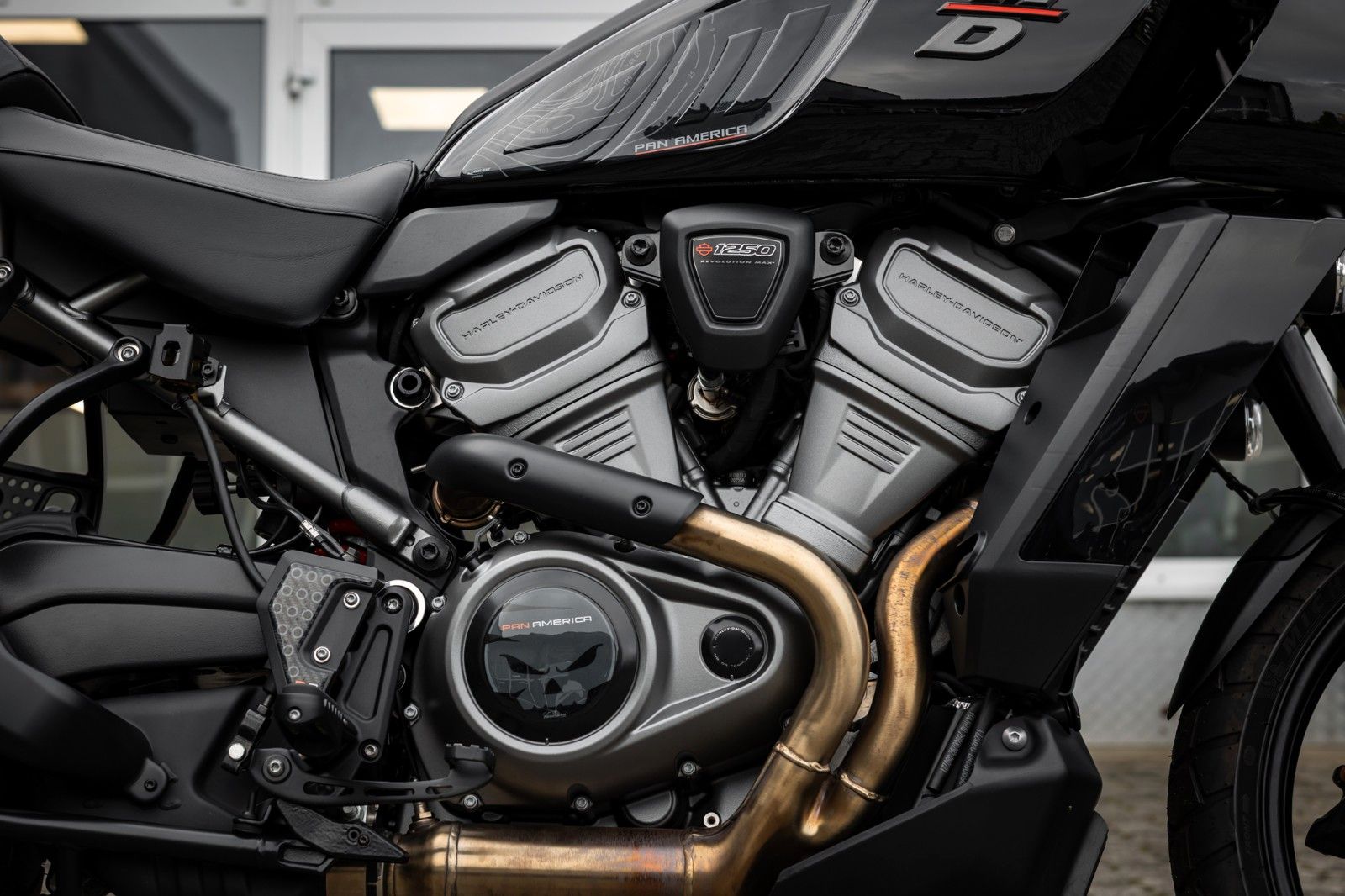 Fahrzeugabbildung Harley-Davidson PAN AMERICA RA1250 - TOURING AUSSTATTUNG
