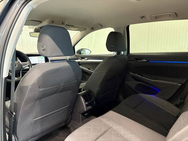 Golf VIII Variant Life 2.0 TDI LED AHK NAVI DAB+