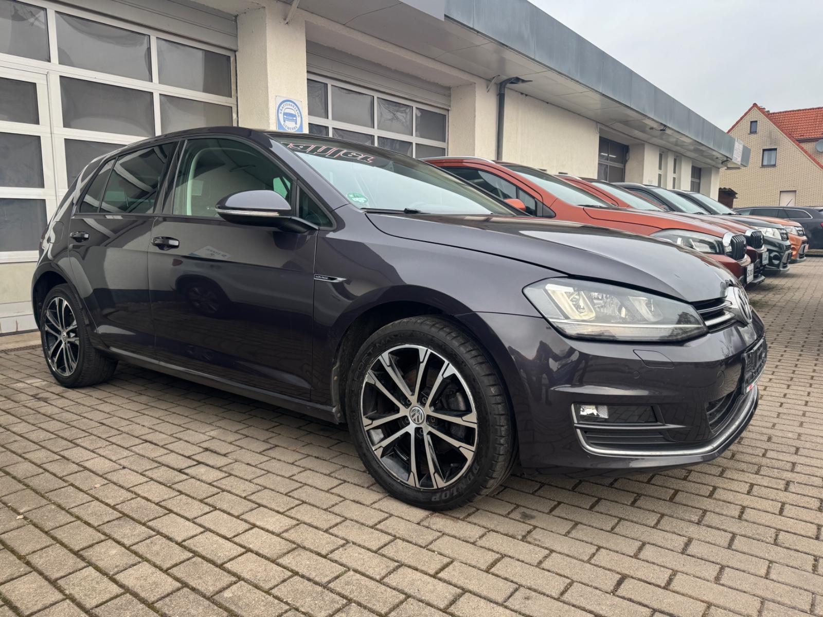 Volkswagen Golf VII Lim. Lounge BMT