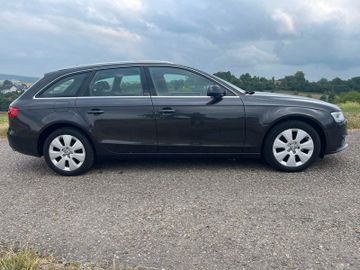 Audi A4 - 5