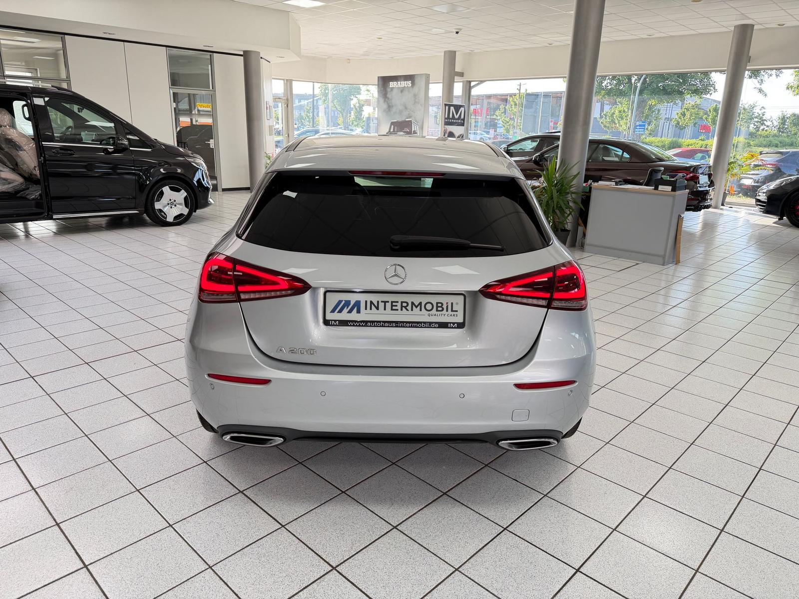 Mercedes-Benz A-Class Leder*Navi*KAM*MBUX*Night-Paket*AMBIENTE*, миниатюра 5