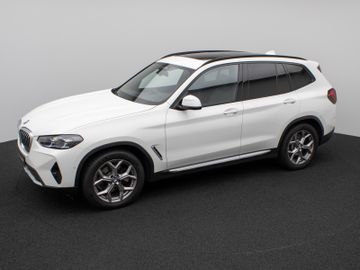 Fahrzeugabbildung BMW X3 xD20d Panoram Kamera DAB HiFi Komfort ACC 19"