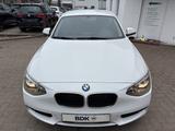 BMW 116i Advantage Lim./5TRG/NAVI/SHZ/PDC/GJR/LMF - BMW 116: 116i Advantage