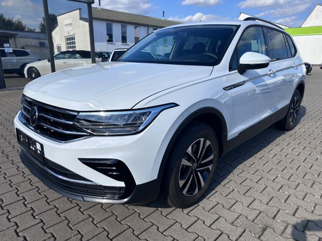 Volkswagen Tiguan Allspace 2.0 TSI ACT OPF Life 7 SITZER