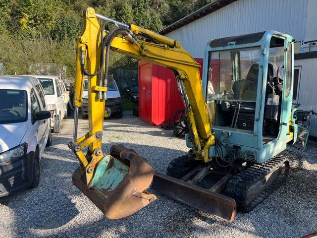 Yanmar B22-2A mit  KABINE