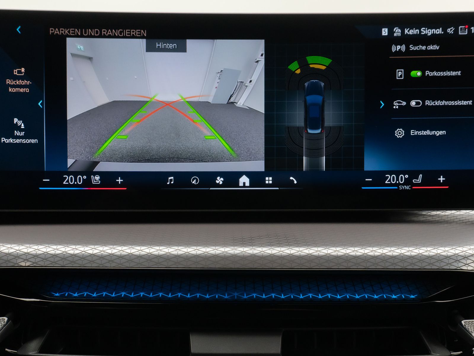 Fahrzeugabbildung BMW 318i M Sport Kamera DAB Lenkrhzg Komfort Alarm