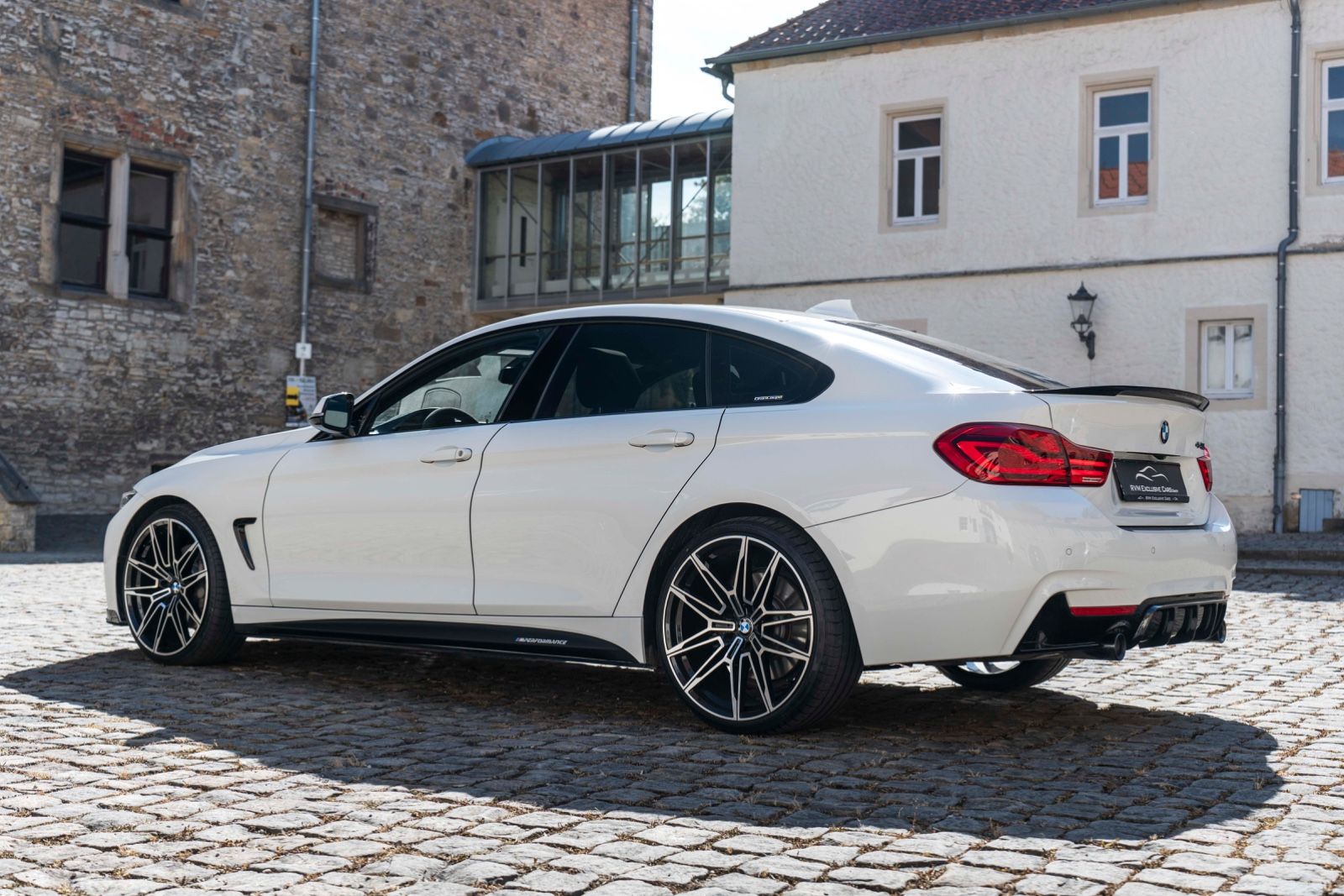 Fahrzeugabbildung BMW 440GC M-Performance H&K HUD LED KAM CARPLAY TOTW