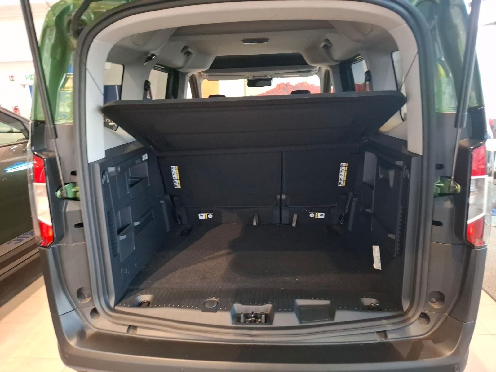 Ford Tourneo Courier - Bild 12
